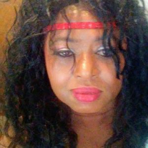 Meet your Posher, Gloria