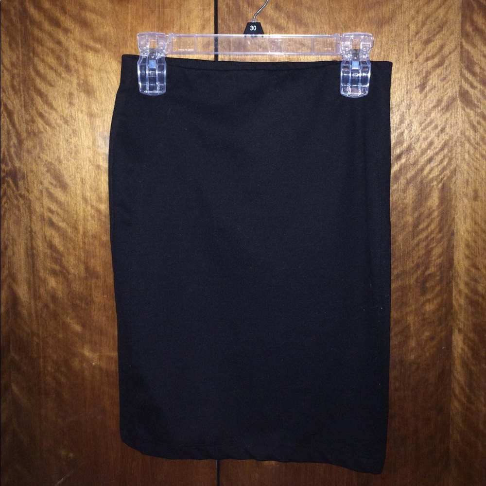 Black pencil skirt