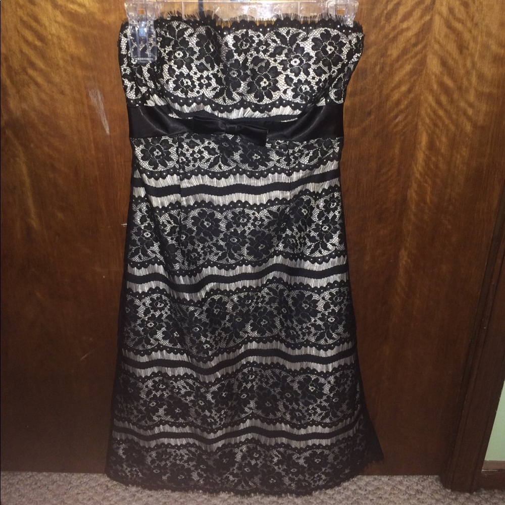 Black/nude lace halter top dress