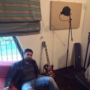 Meet your Posher, Tauseef