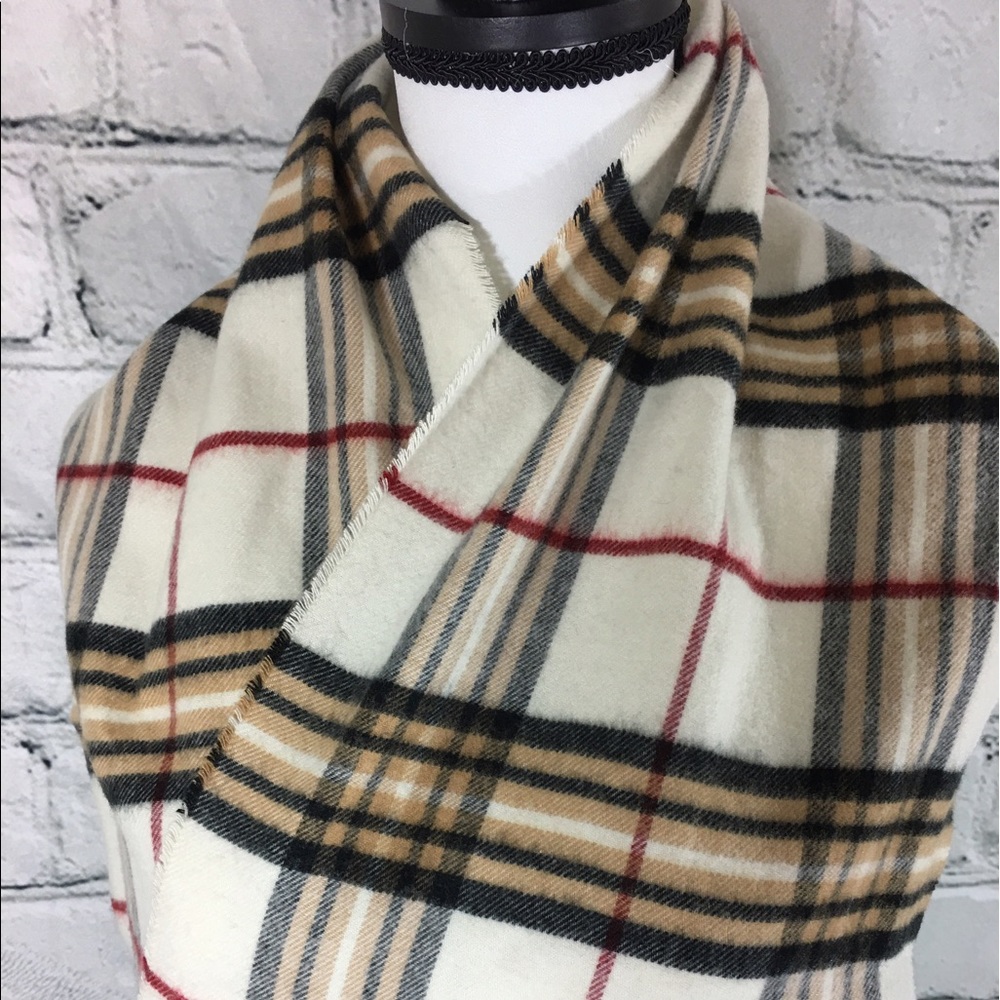 V Fraas Cashmink Scarf Cream Plaid Fringe Soft