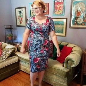 Beautiful Floral BodyCon Wiggle Dress