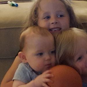 Meet your Posher, Carrie