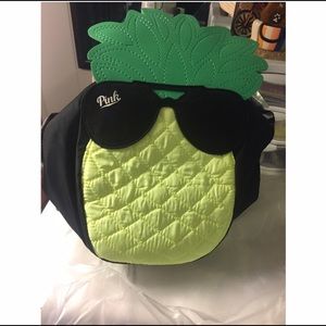 VS PINK COOLER PINEAPPLE