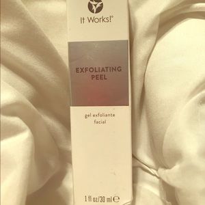 Exfoliating facial peel