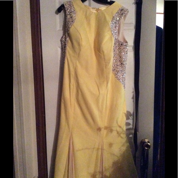 Flows maxi yellow dress - Picture 3 of 4