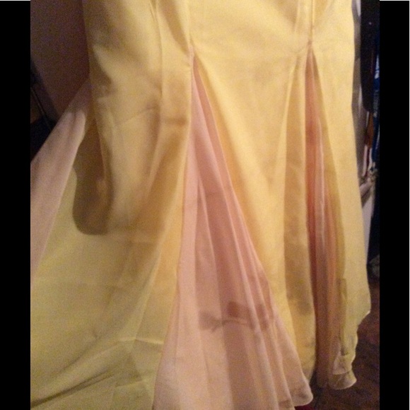 Flows maxi yellow dress - Picture 4 of 4