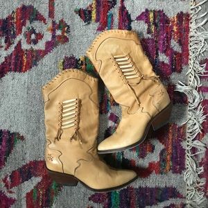 Amazing vintage cowboy boots