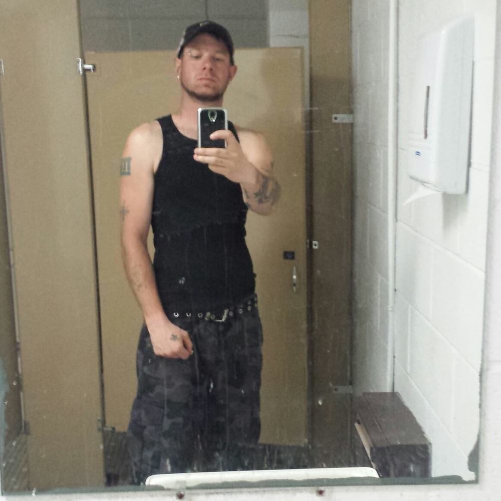 Meet your Posher, Christopher