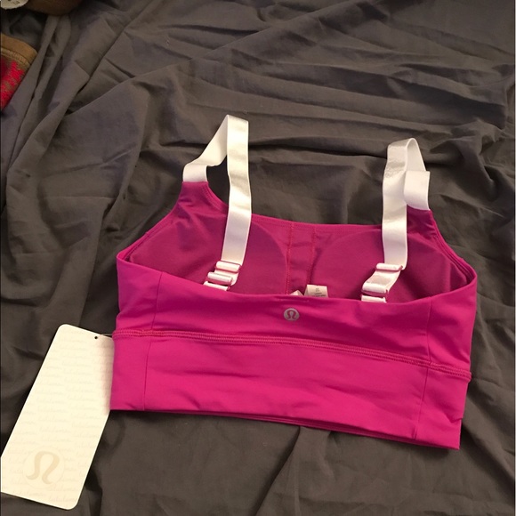 NWT Lululemon Both Ways Bra Size 4 - Picture 2 of 6