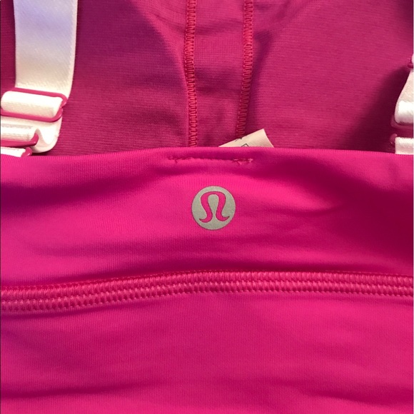 NWT Lululemon Both Ways Bra Size 4 - Picture 3 of 6