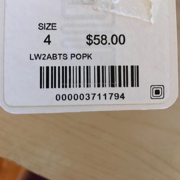 NWT Lululemon Both Ways Bra Size 4 - Picture 6 of 6