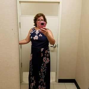 Meet your Posher, Renee