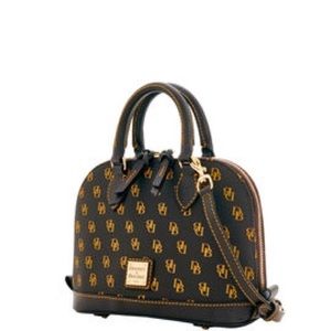 Meet your Posher, Carla