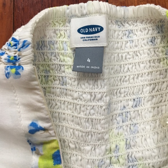 Spring/Summer Floral Strapless Dress! - Picture 4 of 6