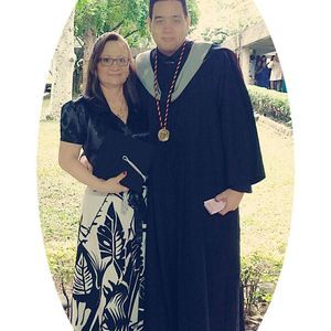 Meet your Posher, Gladys amparo