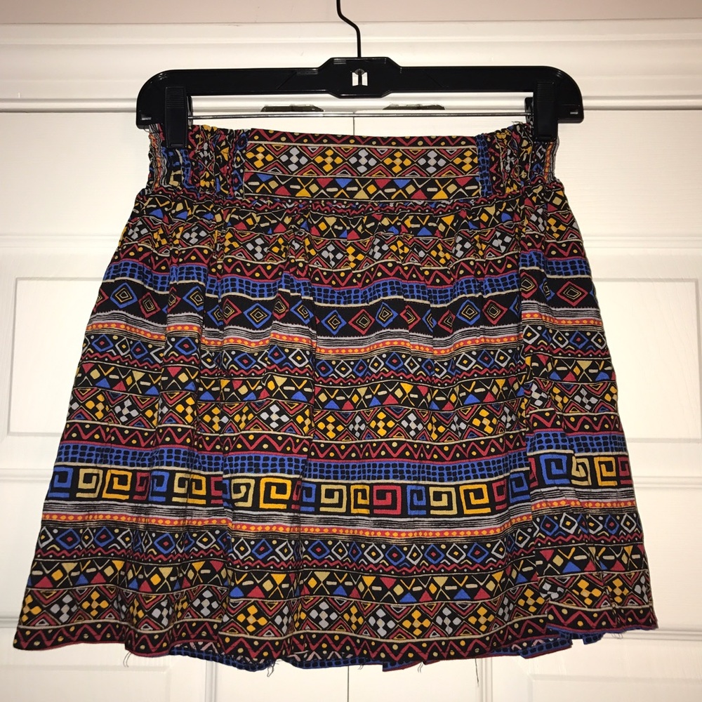 NEVER WORN Printed Skirt NWOT