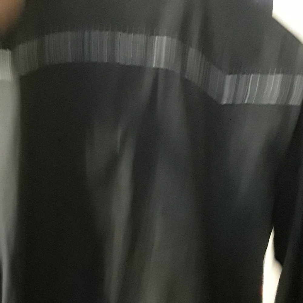 Clothes - Picture 3 of 4