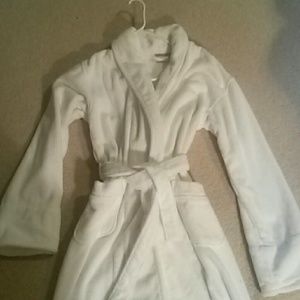 Pottery barn hotel robe