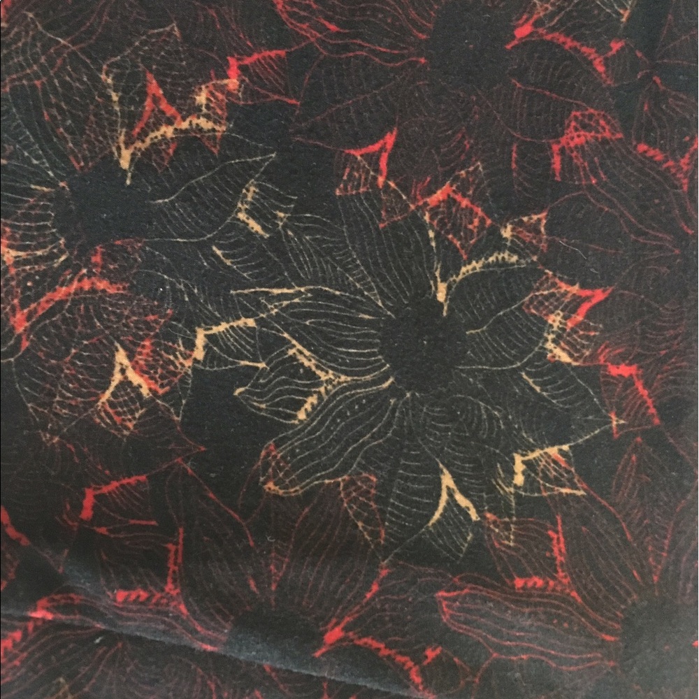 OS black with red and yellow flowers