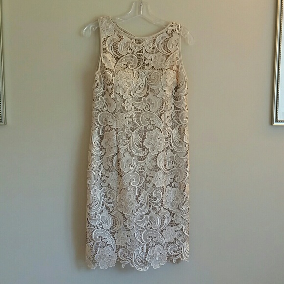 Adrianna Papell lace dress - Picture 3 of 6