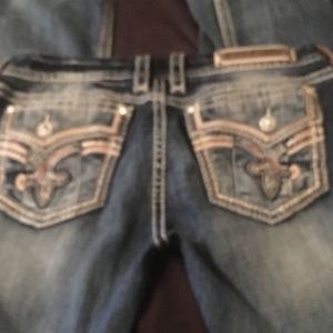**final markdown***Rock Revival size 34