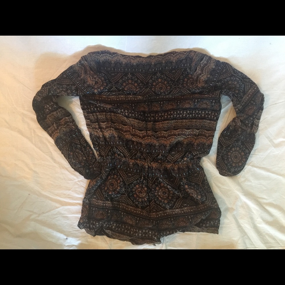 Romper - Picture 2 of 2