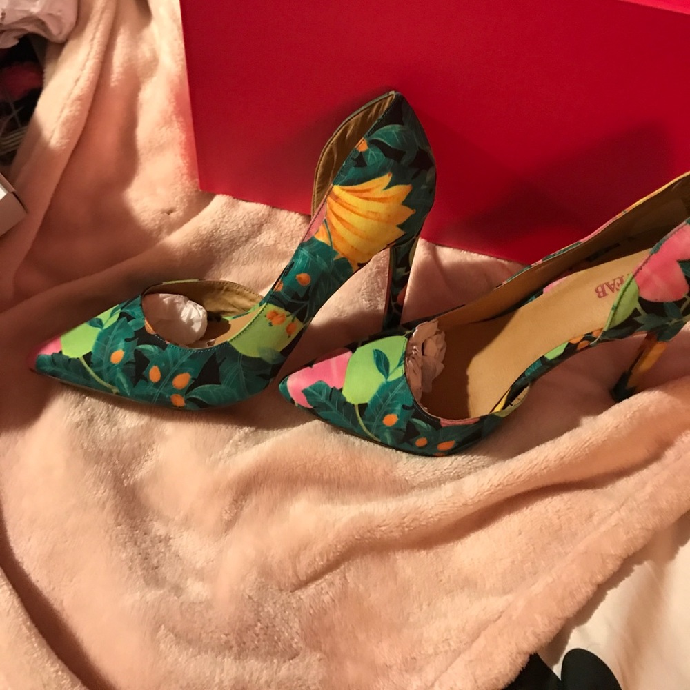Colorful pumps