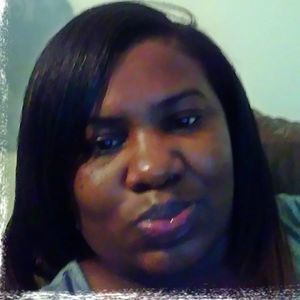 Meet your Posher, Kenisha