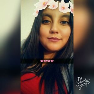 Meet your Posher, Candy