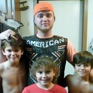 Meet your Posher, Kari miranda