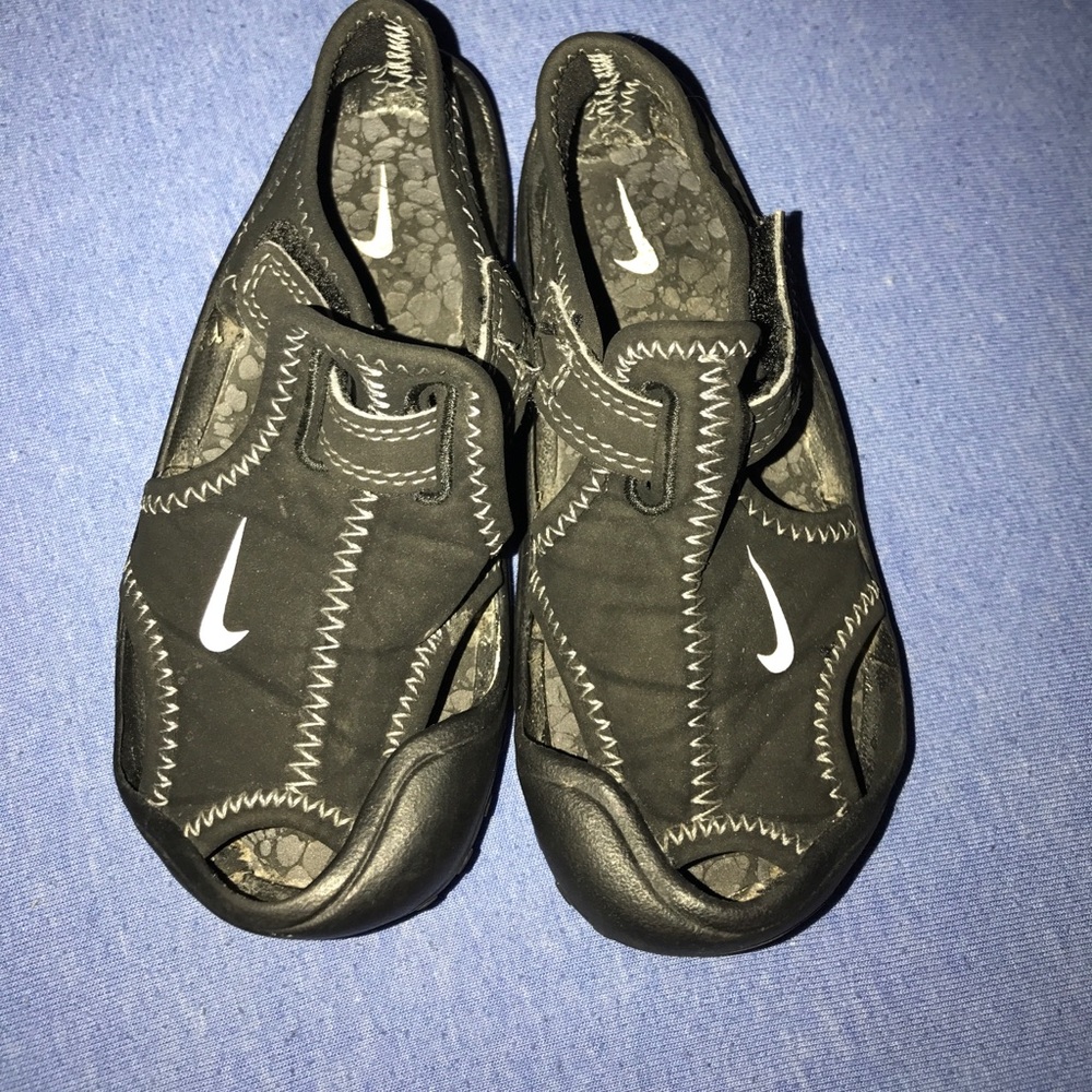 Nike Sunday protect sandal