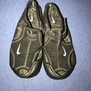 Nike Sunday protect sandal