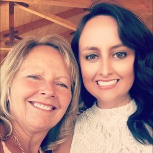 Meet your Posher, Andrea