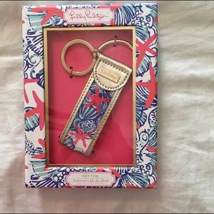 Lilly Pulitzer Key Fob in She She Shells