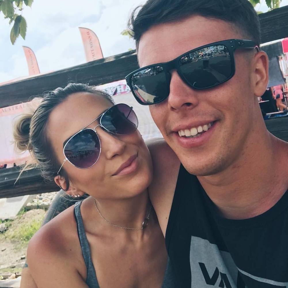 Meet your Posher, Rayne