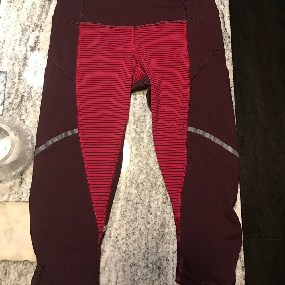 ⚡️Flash Sale⚡️ 🍋Lululemon outrun crop 17"