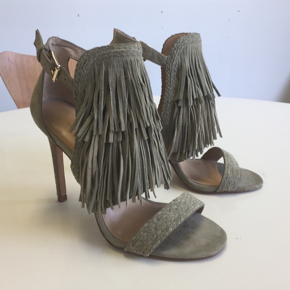 Banana Republic Olive Suede Fringe Pumps