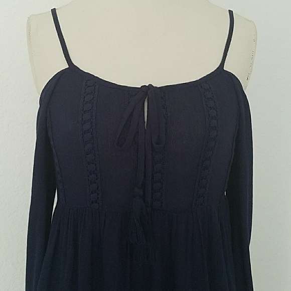 Navy BOHO Cold Shoulder Top - Picture 5 of 6
