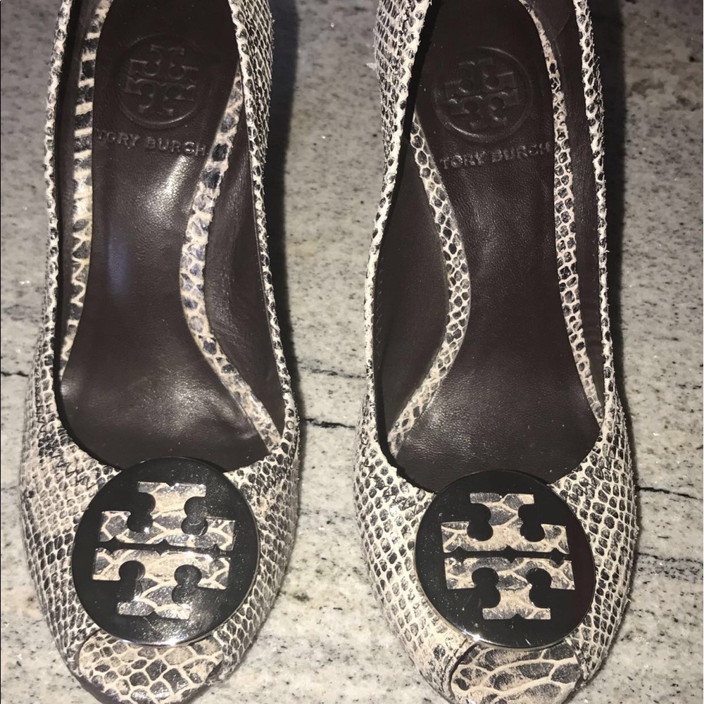 Tory Burch Snakeskin & Silver Wedges - Size 6