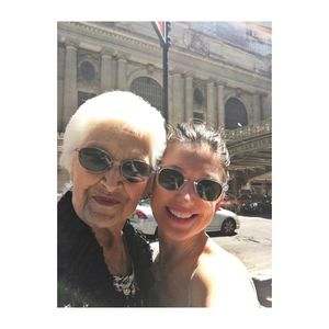 Meet your Posher, Joyce