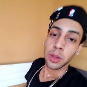 Meet your Posher, Enrique