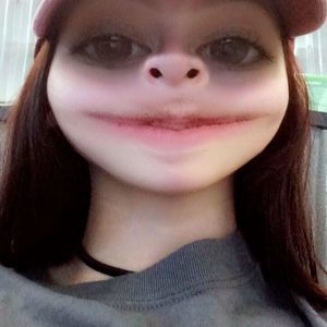 Meet your Posher, Nichole