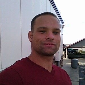 Meet your Posher, Casey