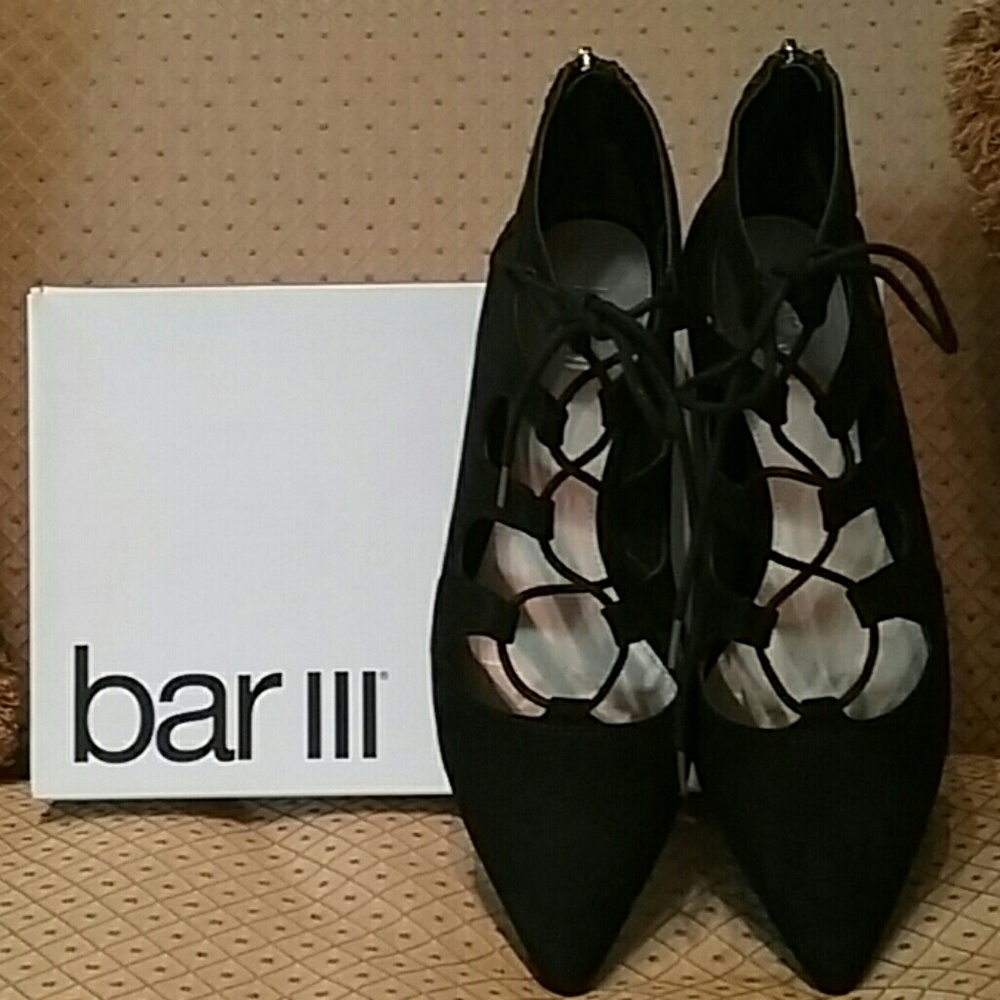 Fabulous Bar Ill Pointed Toe Flats