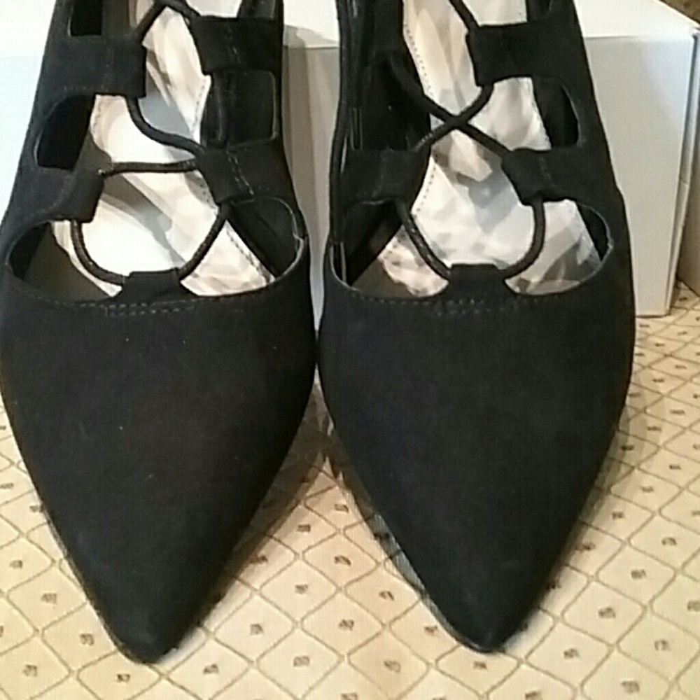 Fabulous Bar Ill Pointed Toe Flats - Picture 3 of 4