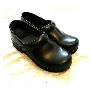 Dansko shoes. Black and in excellent condition.