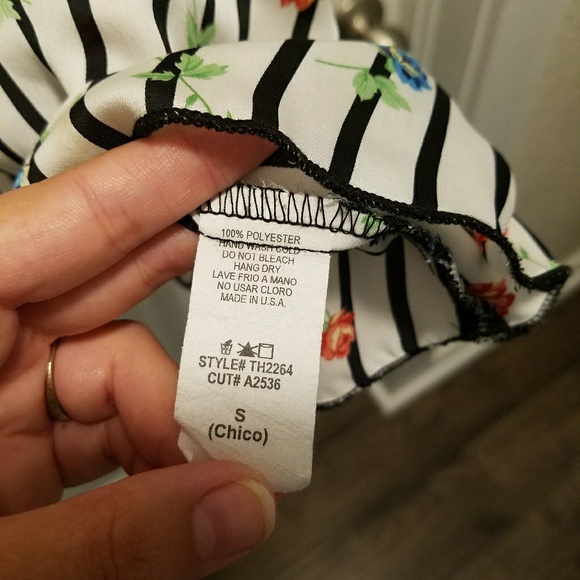 Racerback stripe and floral tank top - Picture 3 of 4