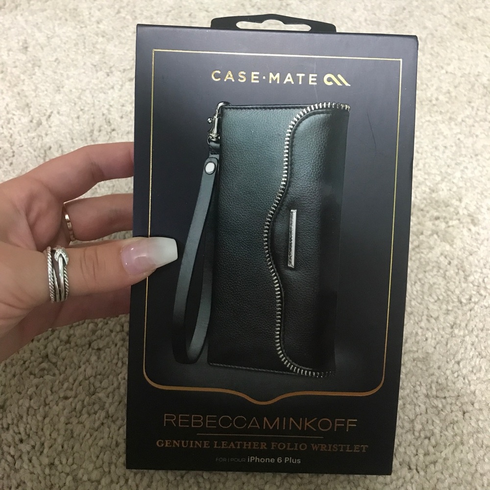 Rebecca Minkoff 6PLUS Wristlet