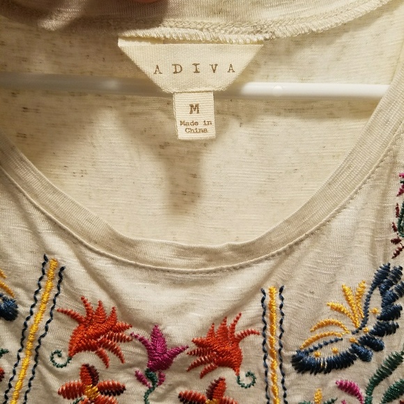 Embroidered tank top - Picture 3 of 5